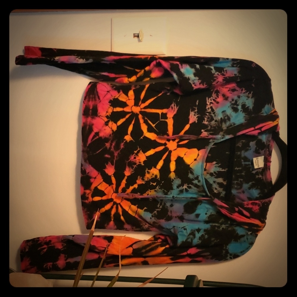 Tiedye crop top Kathmandu imports